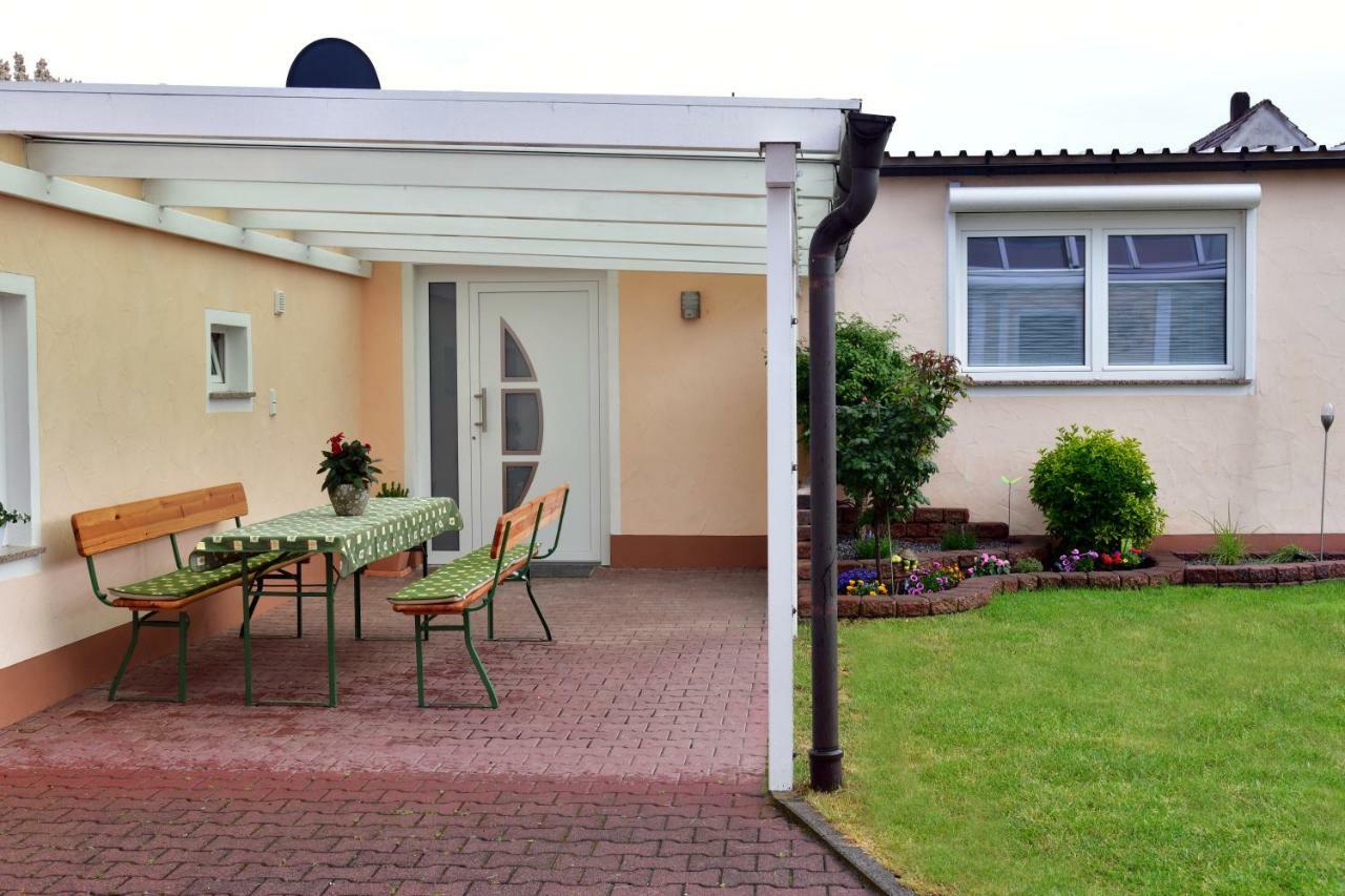 Annis Wohnschloesschen Apartment Mainhausen Exterior photo