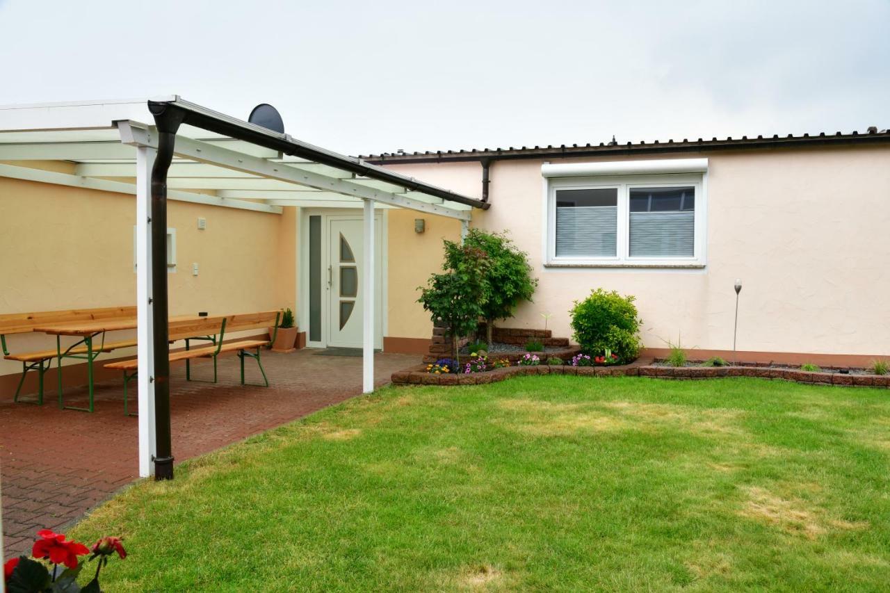 Annis Wohnschloesschen Apartment Mainhausen Exterior photo